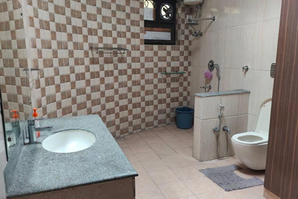 Basti House - Boutique Homestay Lucknow Bagian luar foto