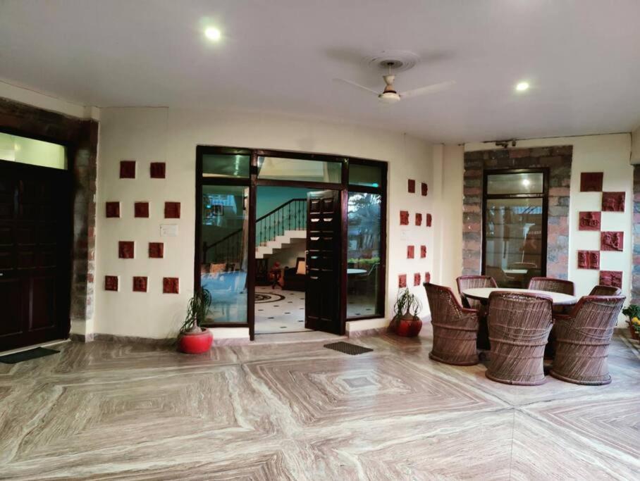 Basti House - Boutique Homestay Lucknow Bagian luar foto