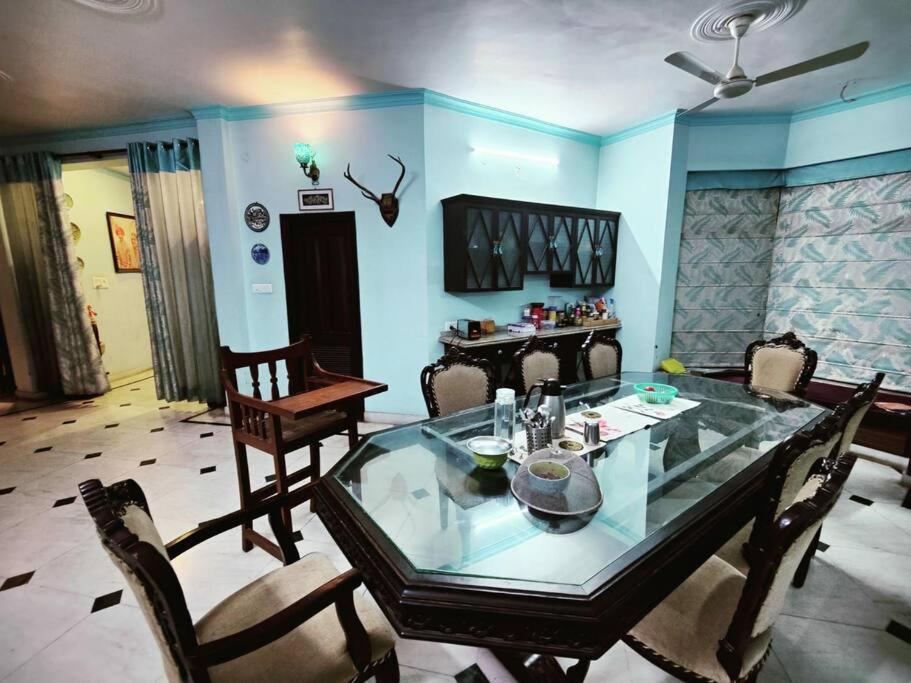 Basti House - Boutique Homestay Lucknow Bagian luar foto