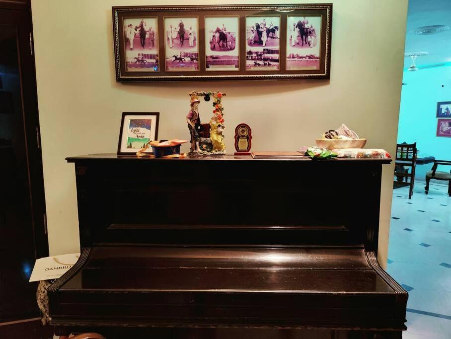 Basti House - Boutique Homestay Lucknow Bagian luar foto